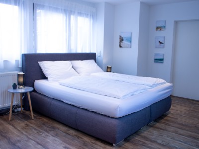 Schlafzimmer oben - Bett